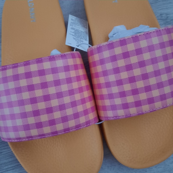 Gingham Girls Slides - Picture 2 of 5